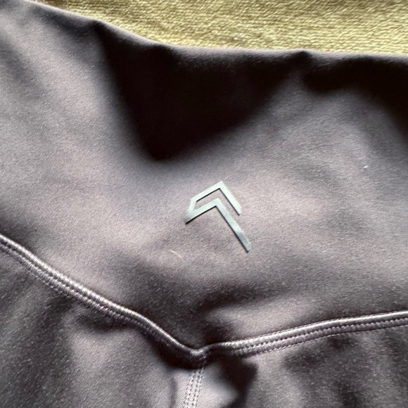 Oner Active Navy Leggings - Picture 4 of 4